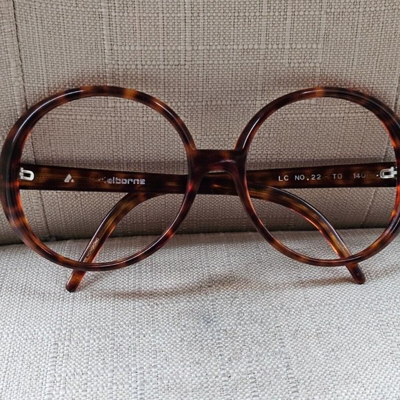 Liz Claiborne Women Eyeglasses Vintage Glasses Brown Tortoise LC. NO 22 140 - Picture 3 of 12